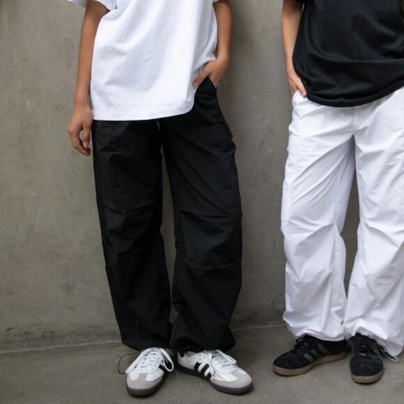 OAK + FORT Wide Leg Parachute Pant - NWT - Size "S/M" - Picture 2 of 4